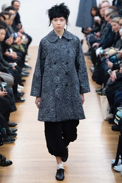 Look 22